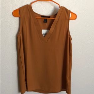 Amber f21 top